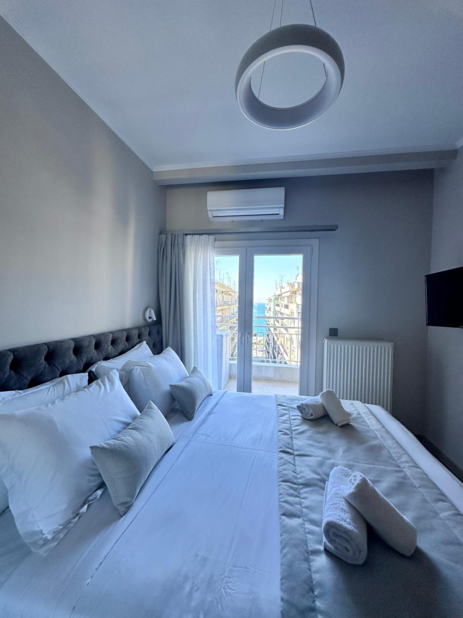 Ferienwohnung Heaven On The 7Th Thessaloniki Exterior foto